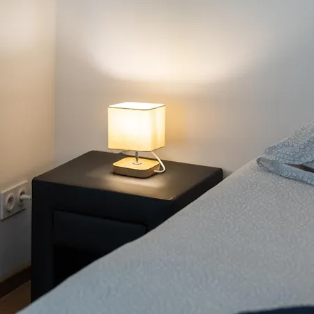 Zen - 9 Min Sanctuaires - Renove & Equipe - 2 Personnes Lejlighed